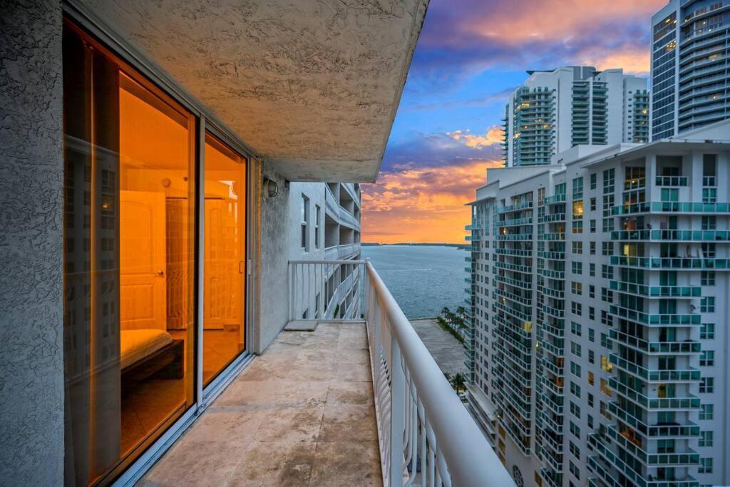 40Th Floor Priceless Unit Central Location Miami Eksteriør bilde